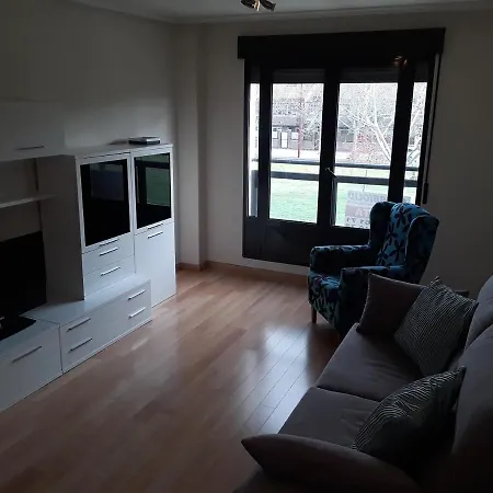 De 6 Personas Con Wifi Y Garaje Incluido Valladolid