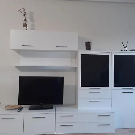 De 6 Personas Con Wifi Y Garaje Incluido