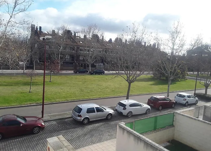 Apartmán De 6 Personas Con Wifi Y Garaje Incluido Valladolid