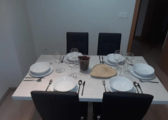 De 6 Personas Con Wifi Y Garaje Incluido Apartman *