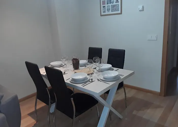 De 6 Personas Con Wifi Y Garaje Incluido Valladolid